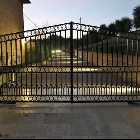 “il Nespolino” Tuscan *